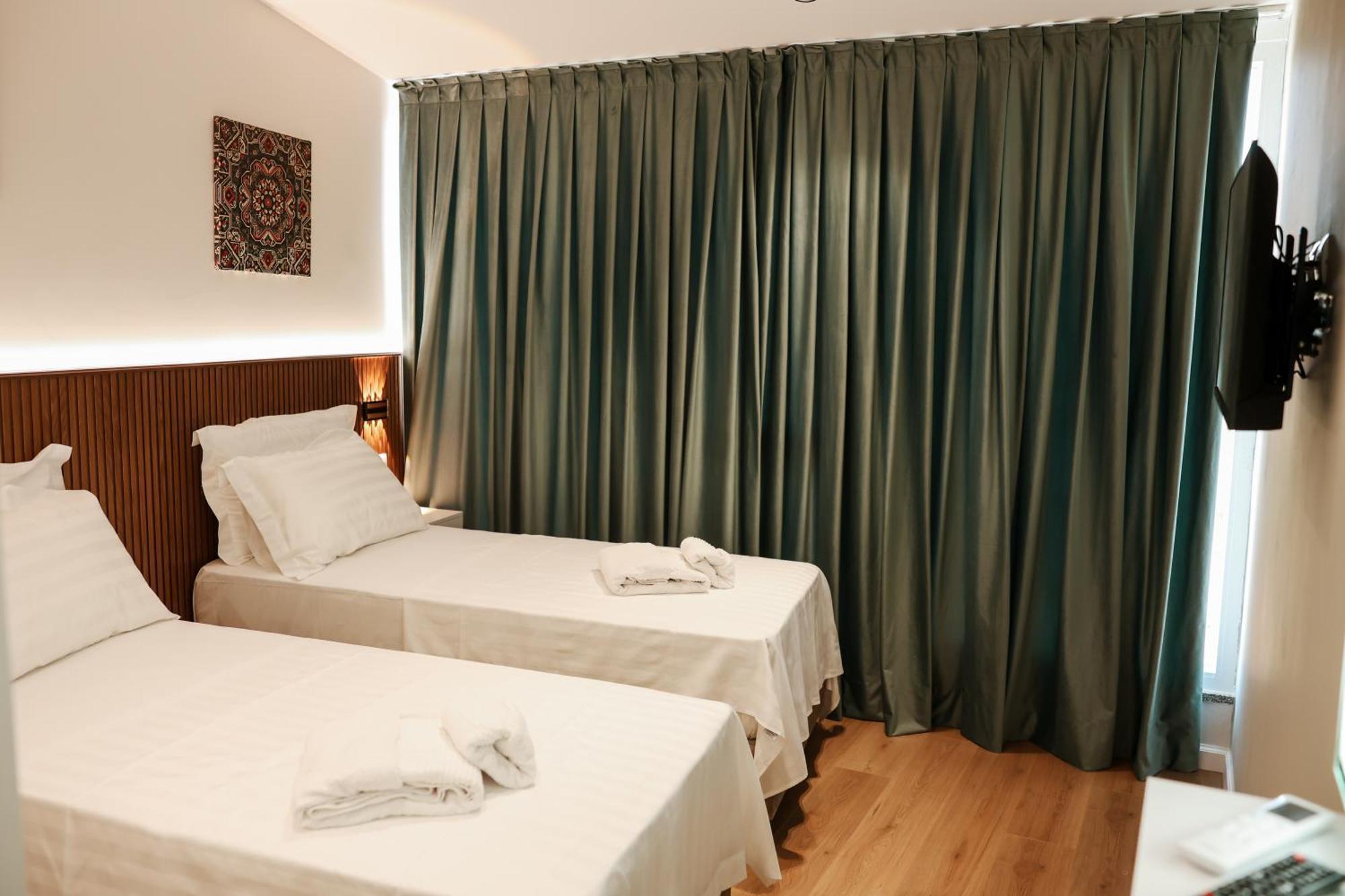 Kruja Townscape Rooms ภายนอก รูปภาพ